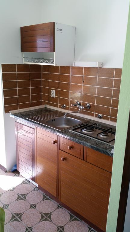 Apartments And Rooms Mirjana Bibinje Quarto foto